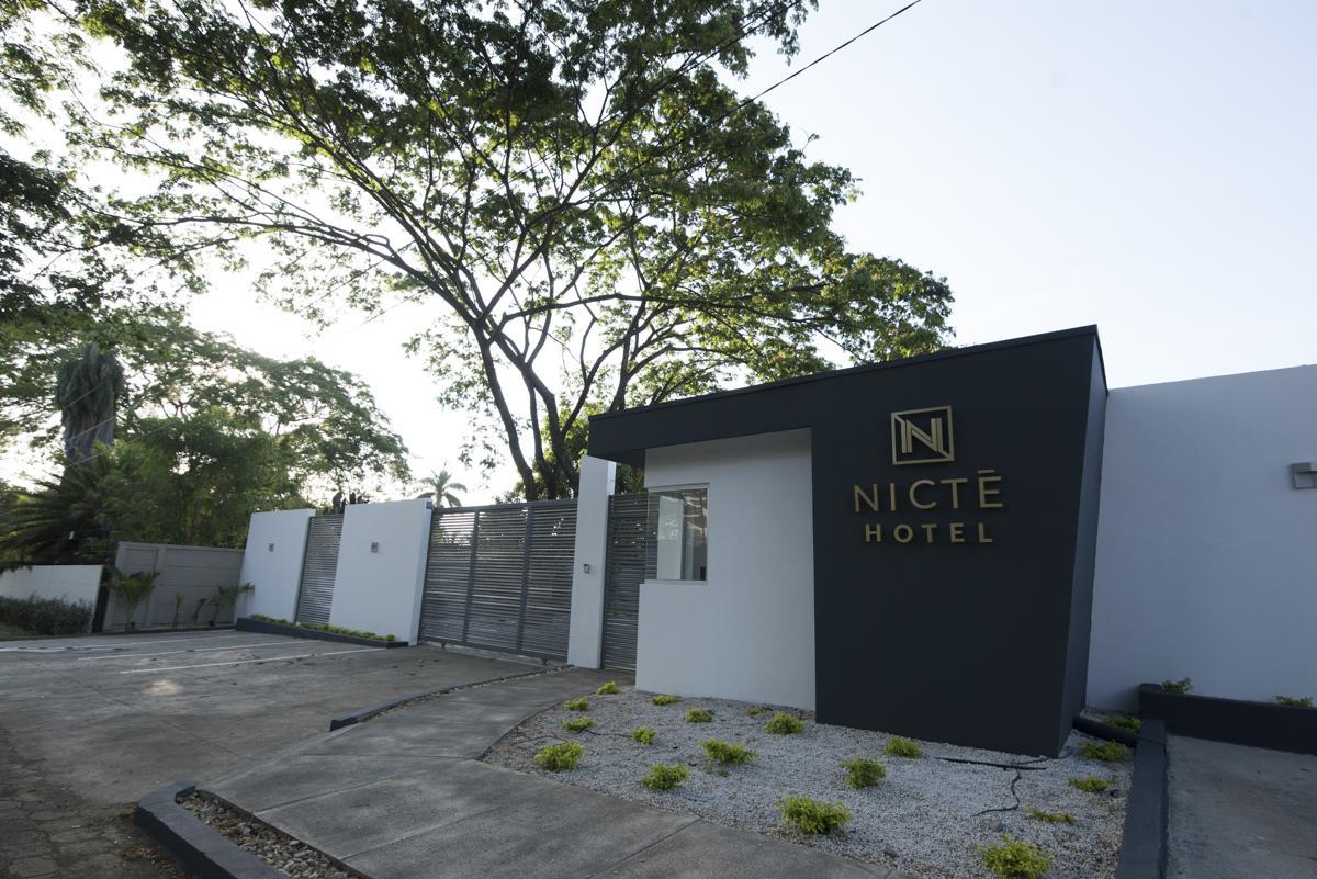 Hotel Nicte Managua Buitenkant foto